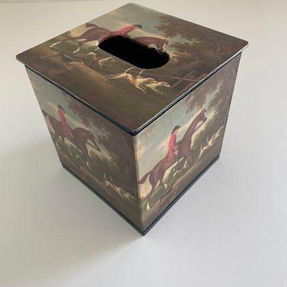 Hunt Scene Decorative Tissue Paper Holder (5 sides decoupaged)